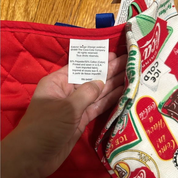 Vintage Retro Coca Cola Pot Holder Stove Towel Red Advertising 1999 Y2K 2pcs NWT - Picture 8 of 9